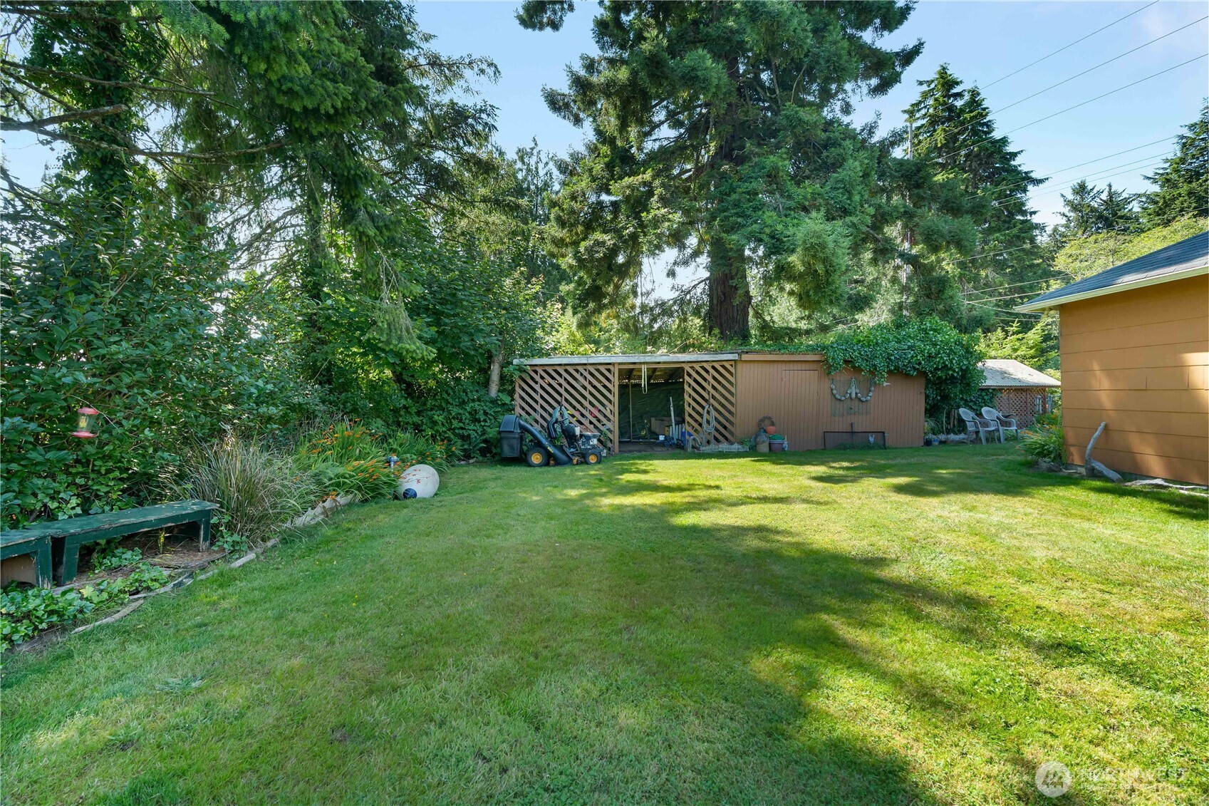 2584 State Route 105 Property Photo 24