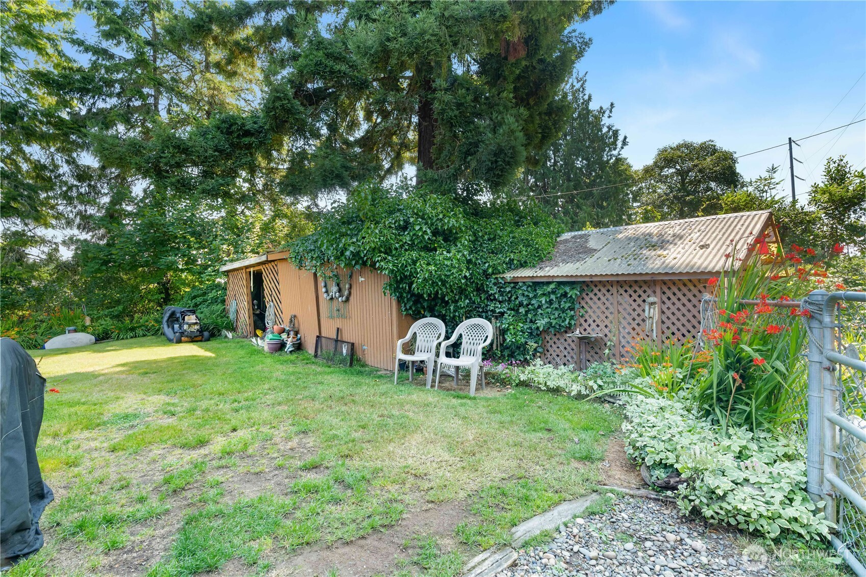 2584 State Route 105 Property Photo 27