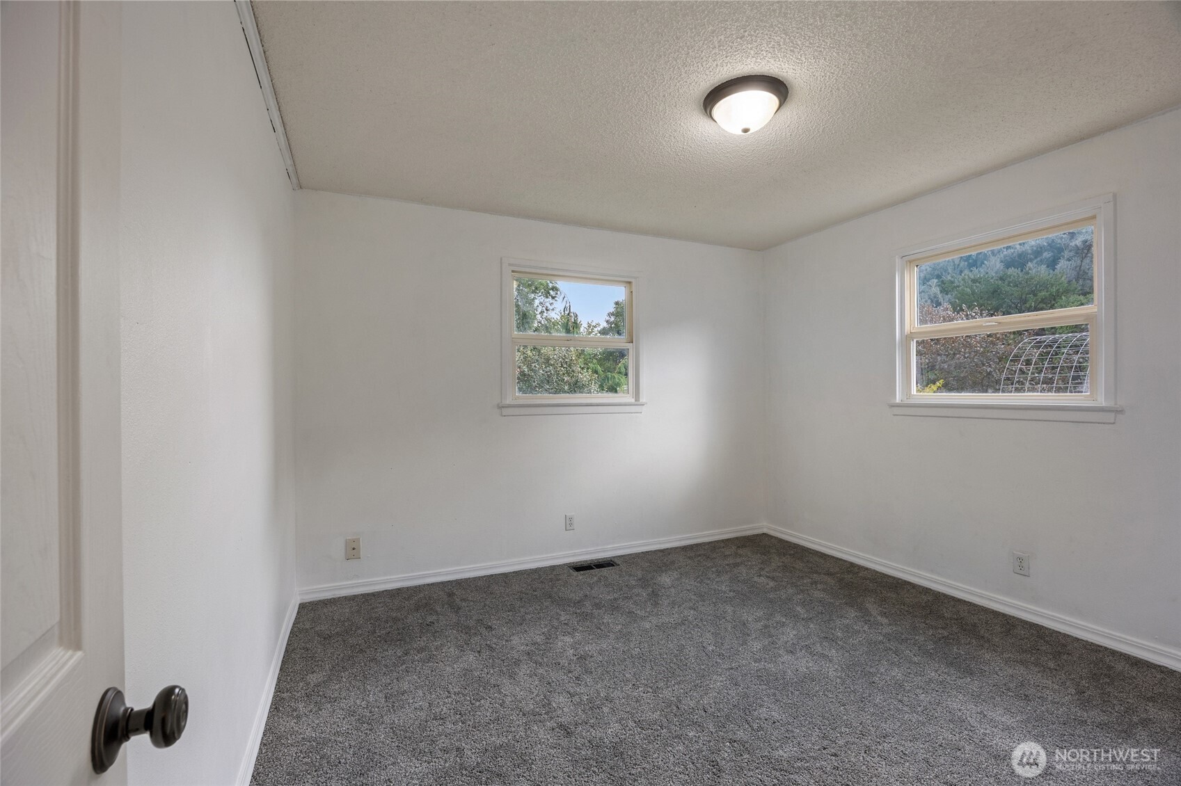 15 Martin Place Property Photo 16