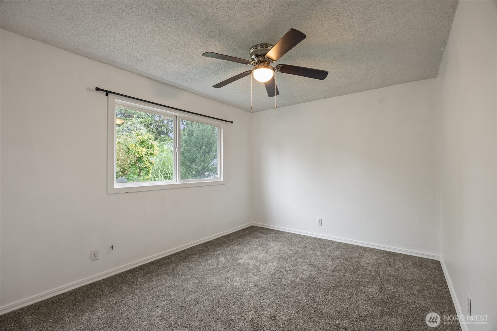 15 Martin Place Property Photo 18