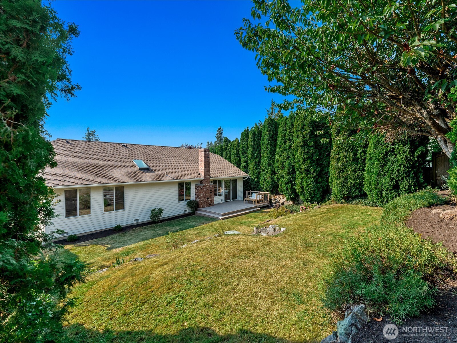 1812 Lumley Avenue Property Photo 35