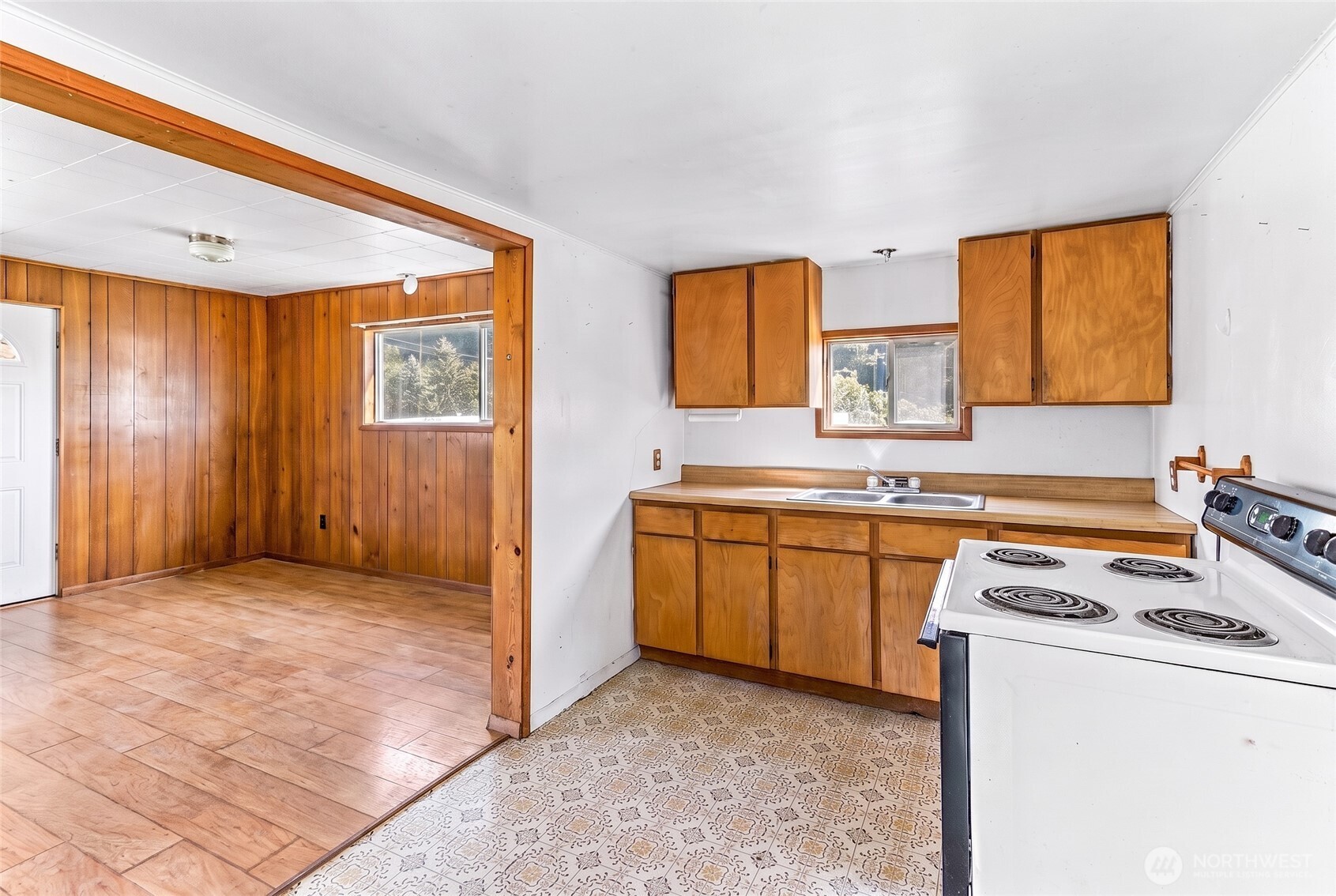 143 Smith Road Property Photo 6