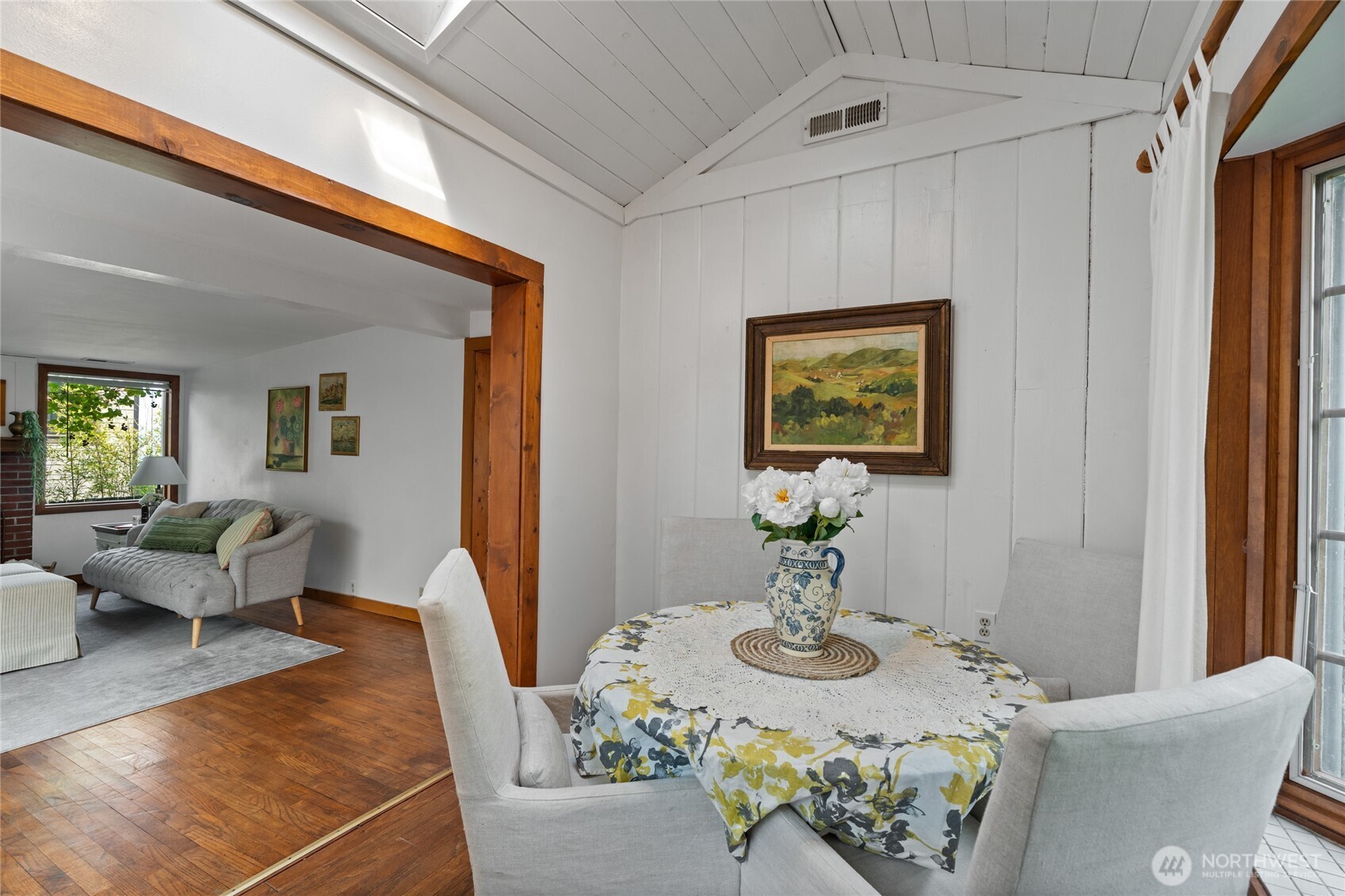 4922 Hyada Boulevard Property Photo 2
