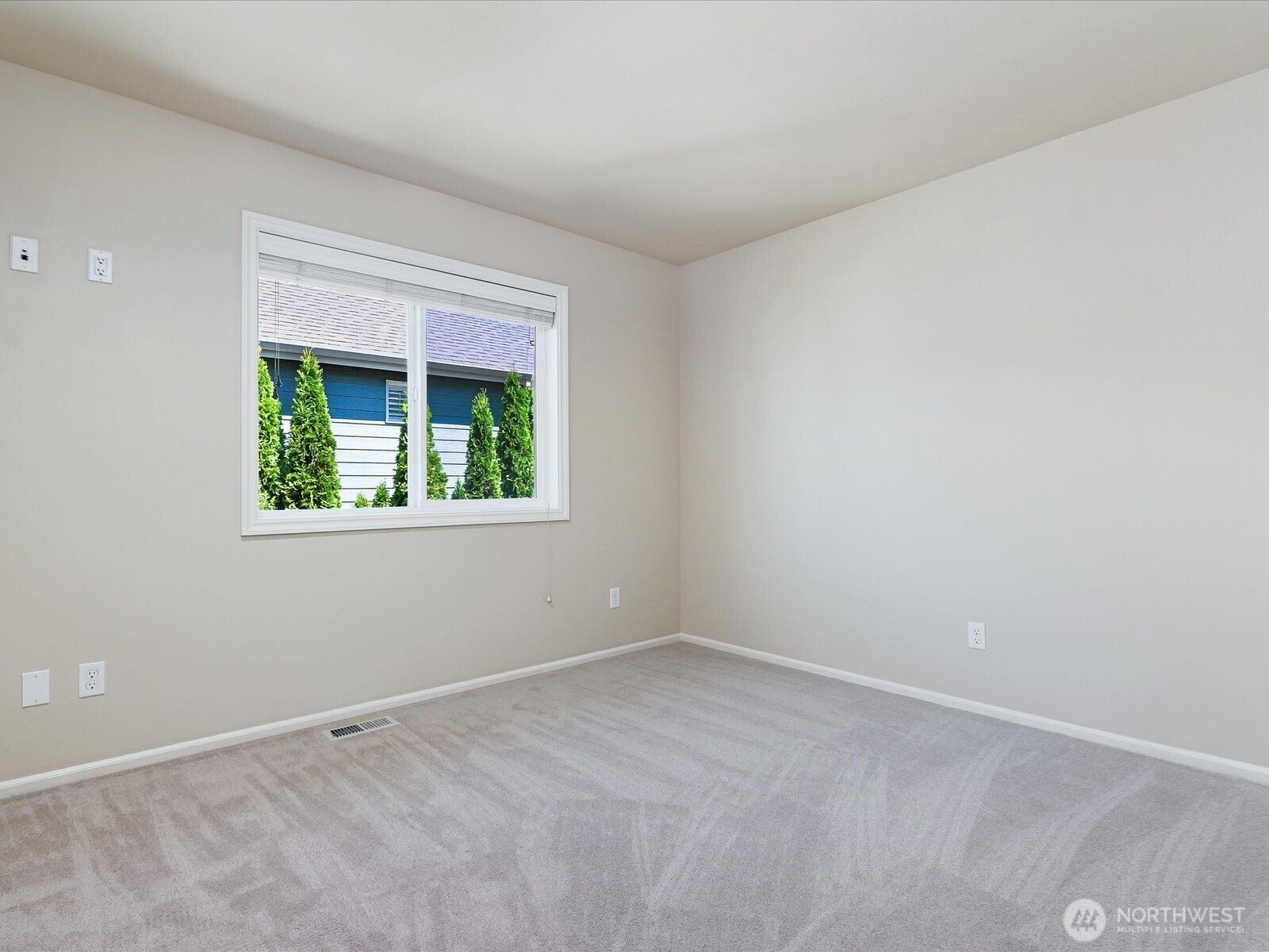 2058 211th Place Property Photo 22