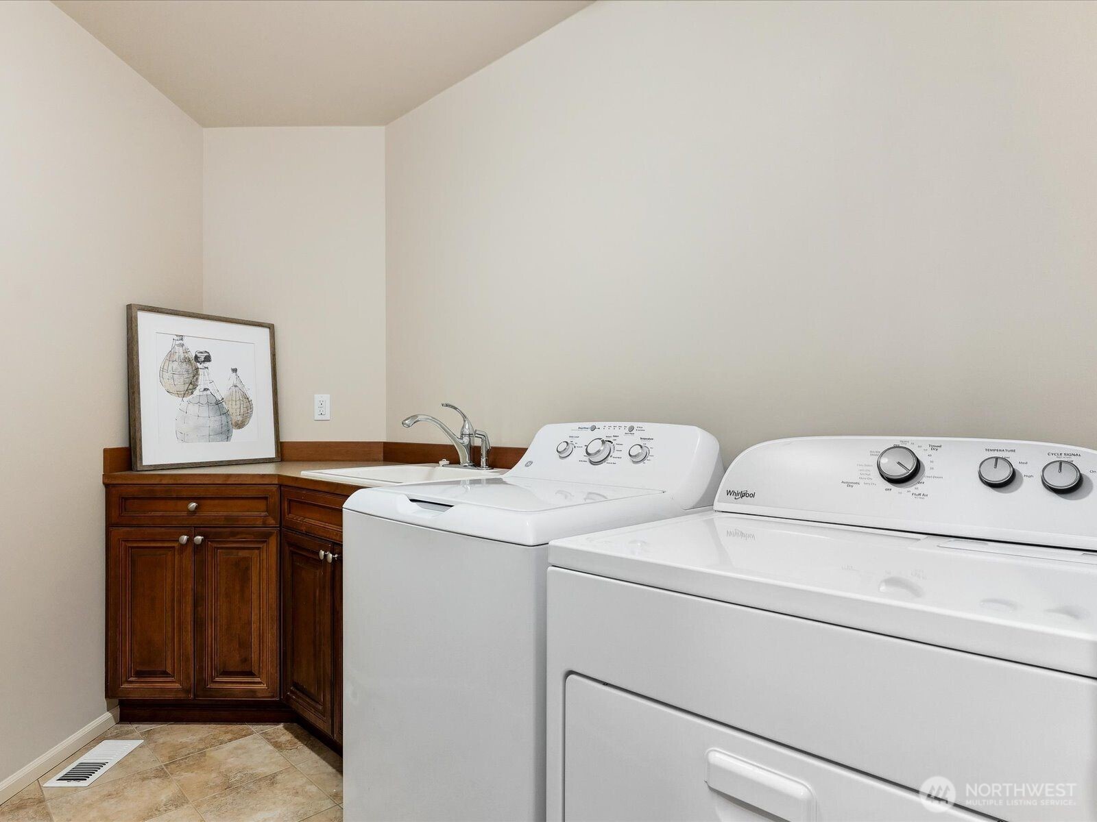 2058 211th Place Property Photo 23