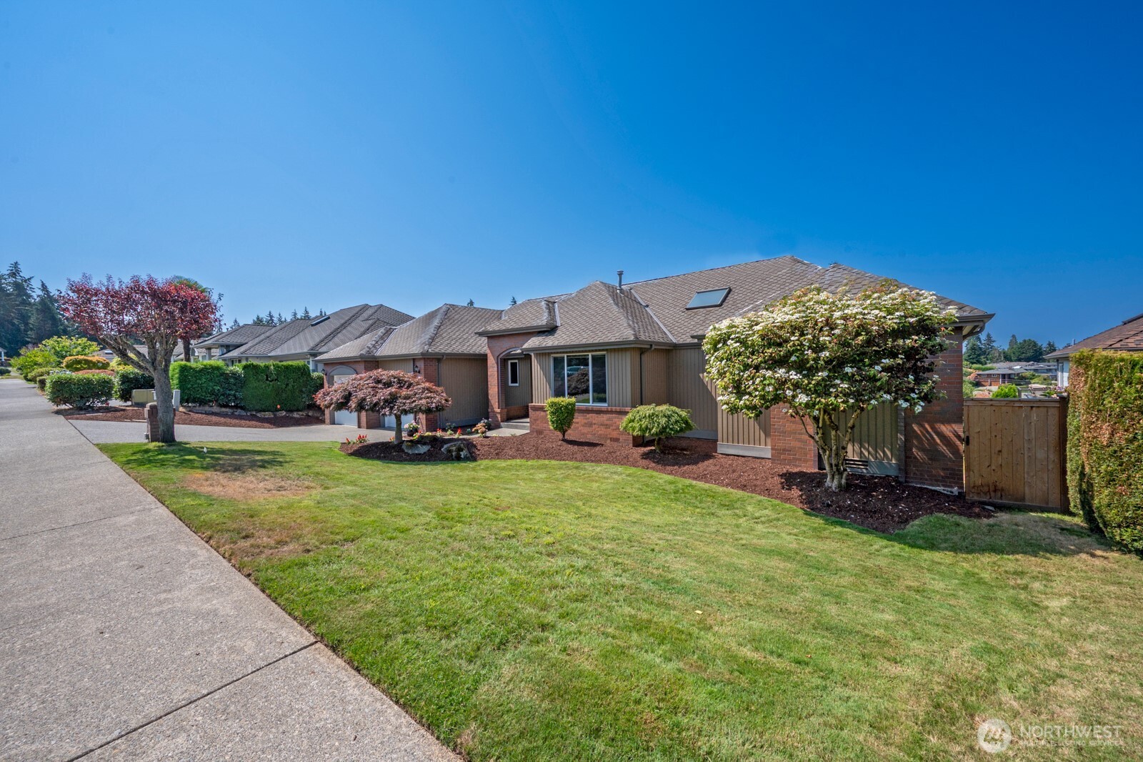 29917 1st Place Property Photo 2