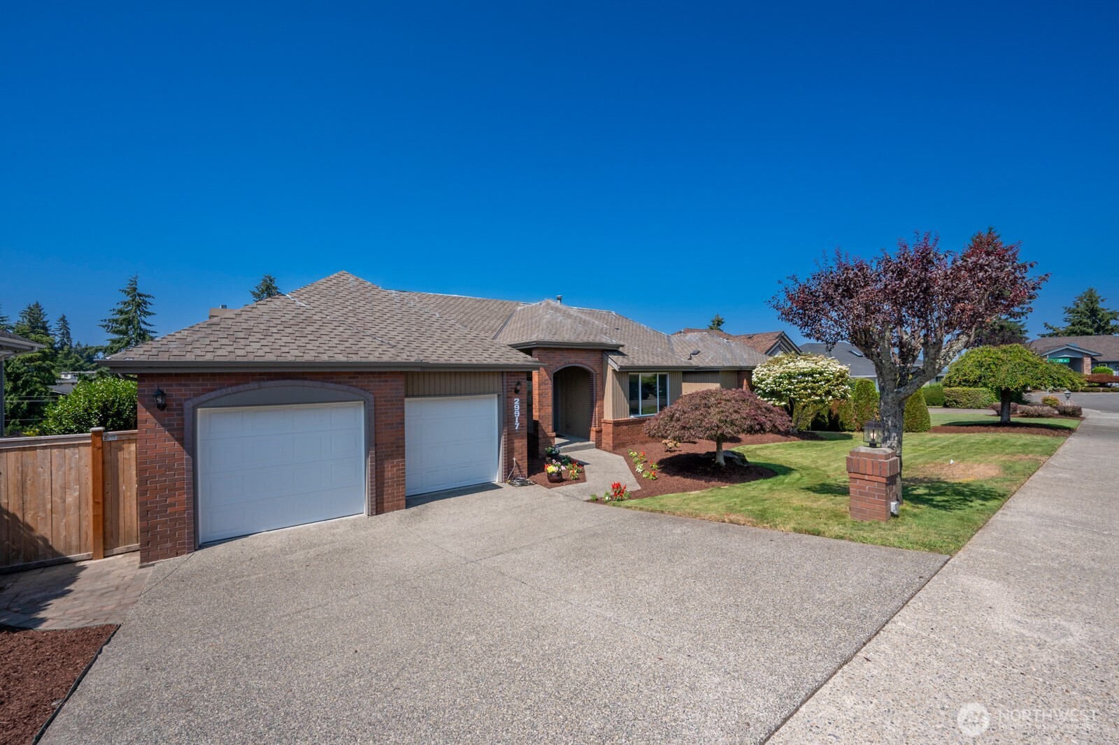 29917 1st Place Property Photo 3