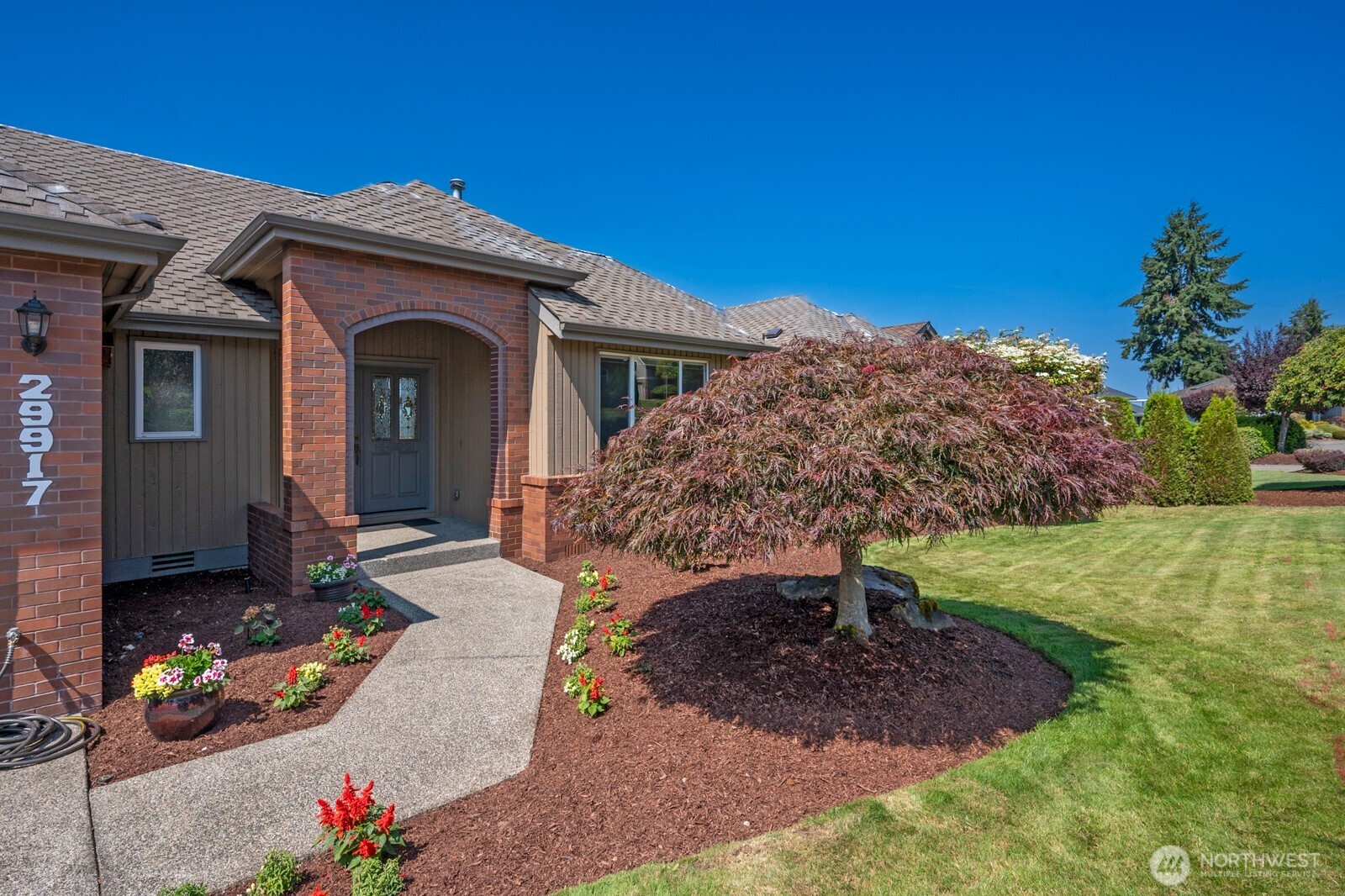 29917 1st Place Property Photo 4