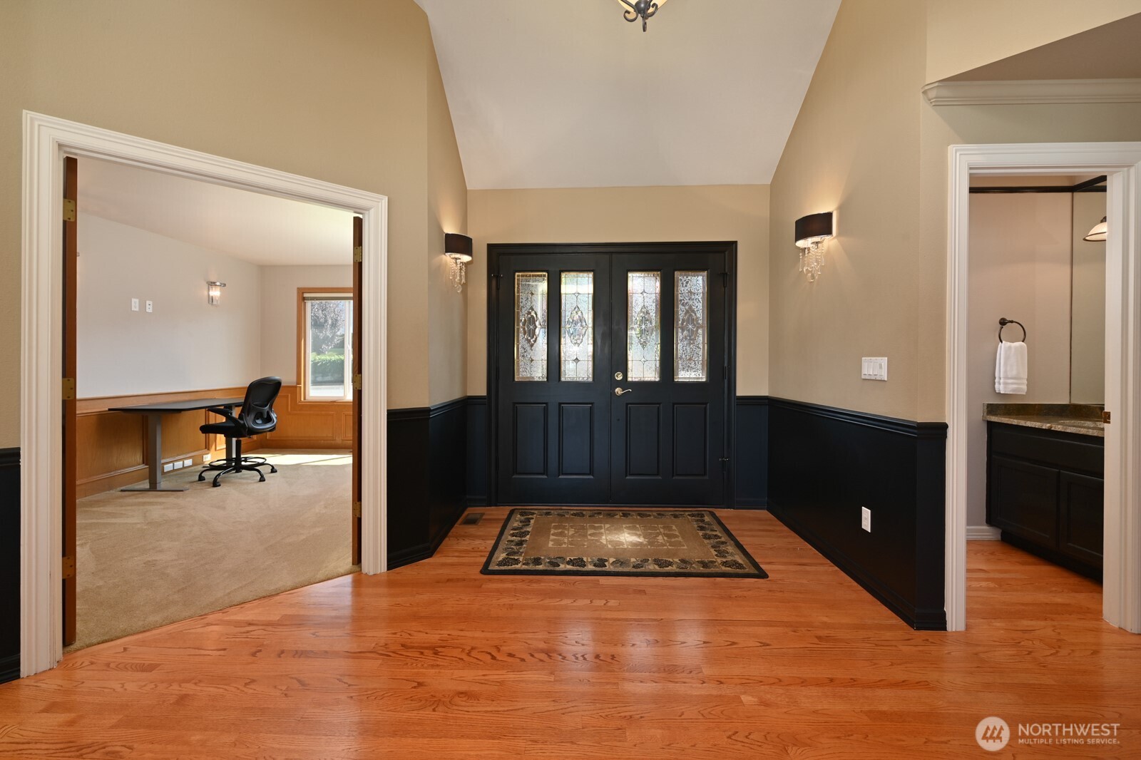 29917 1st Place Property Photo 5