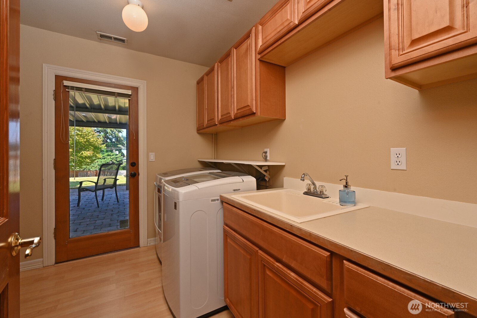 29917 1st Place Property Photo 28