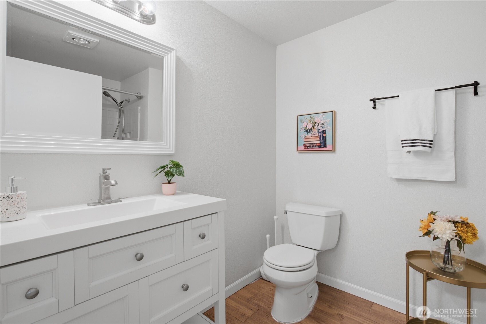 12611 109th Ct Ne J202 Property Photo 12