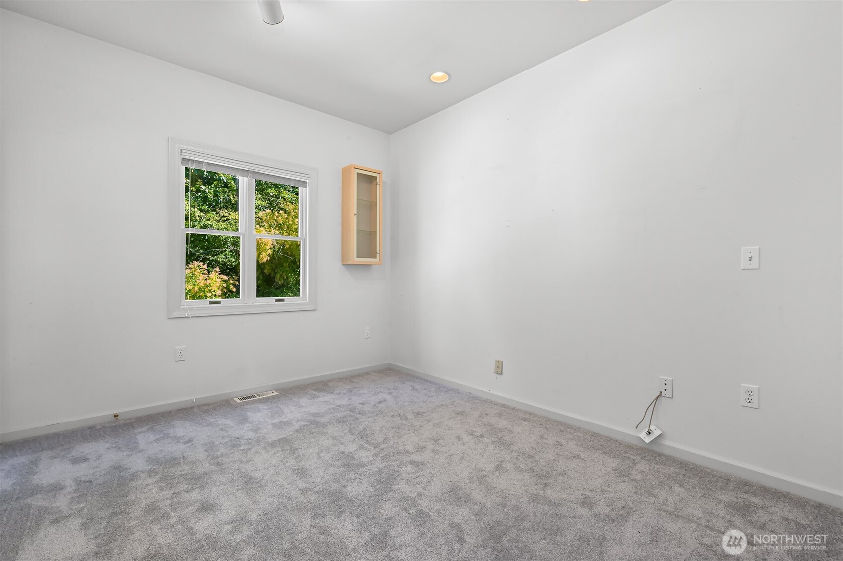 4355 Gooding Avenue Property Photo 20