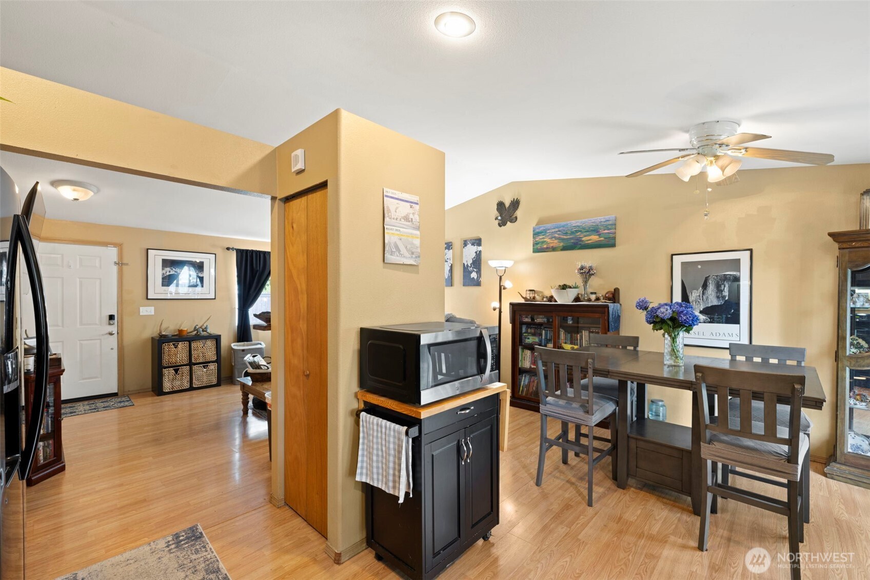 408 Amberwood Circle Property Photo 17