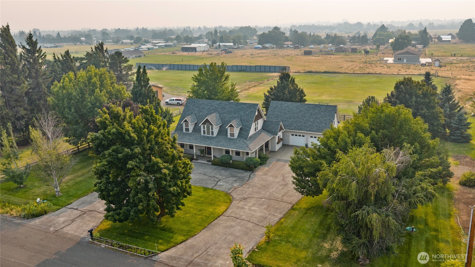461 Fields Road Property Photo 2