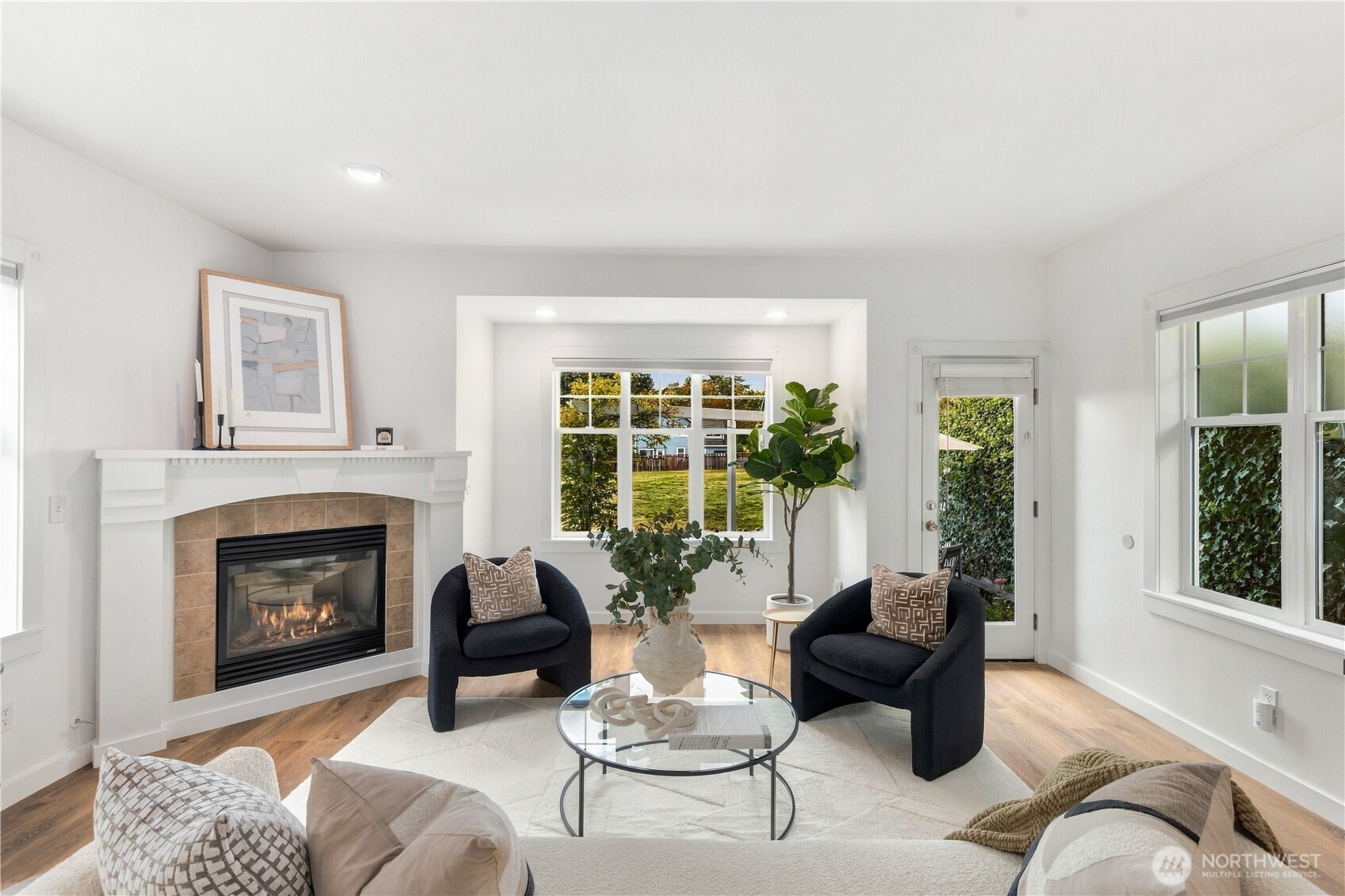 1827 Parade Grounds Avenue Property Photo 3