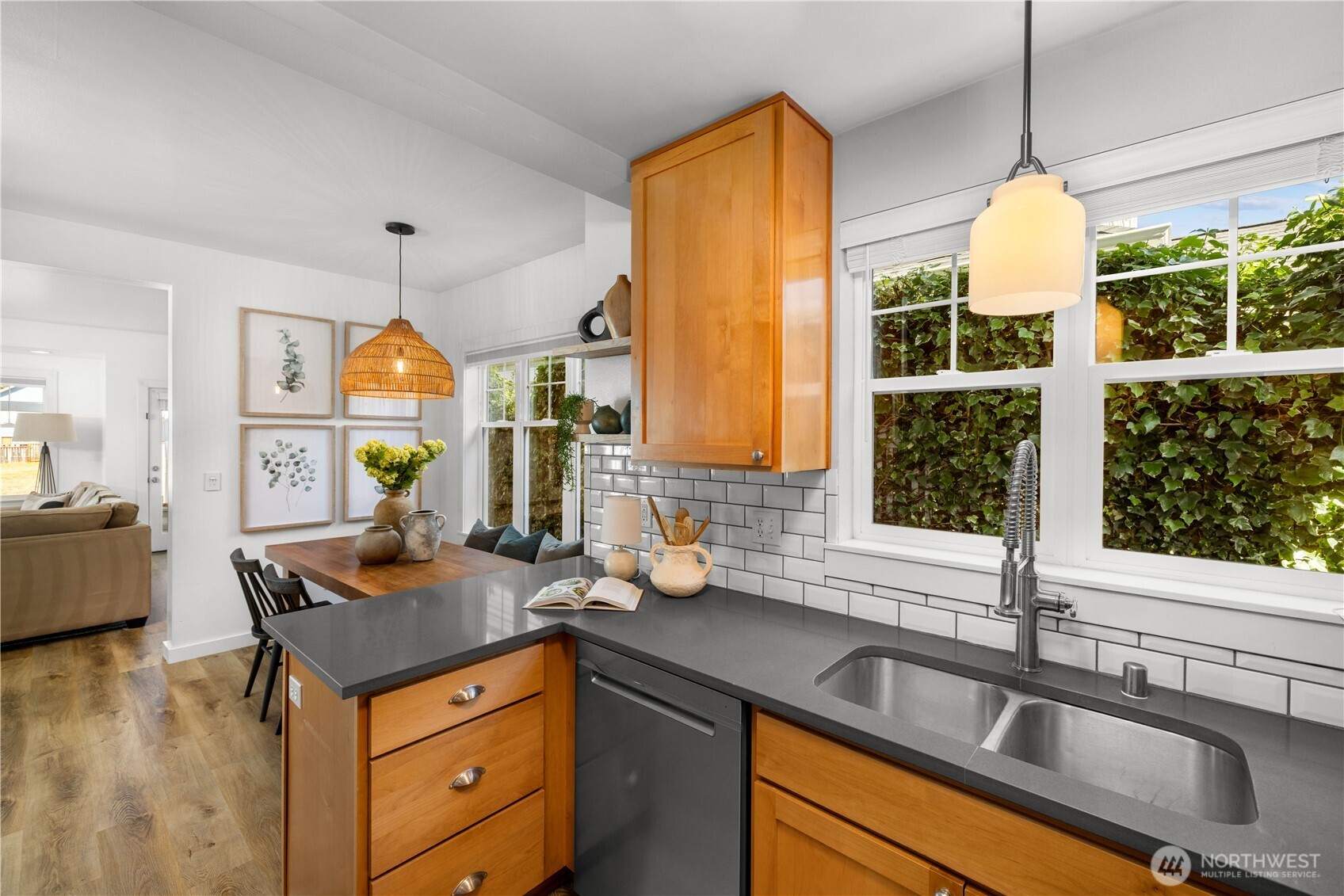 1827 Parade Grounds Avenue Property Photo 10