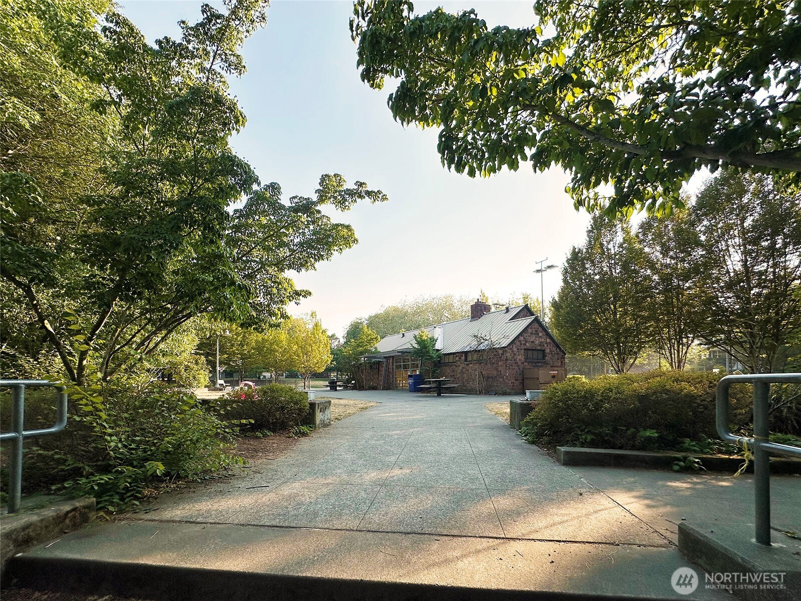 1111 34th Avenue Property Photo 16