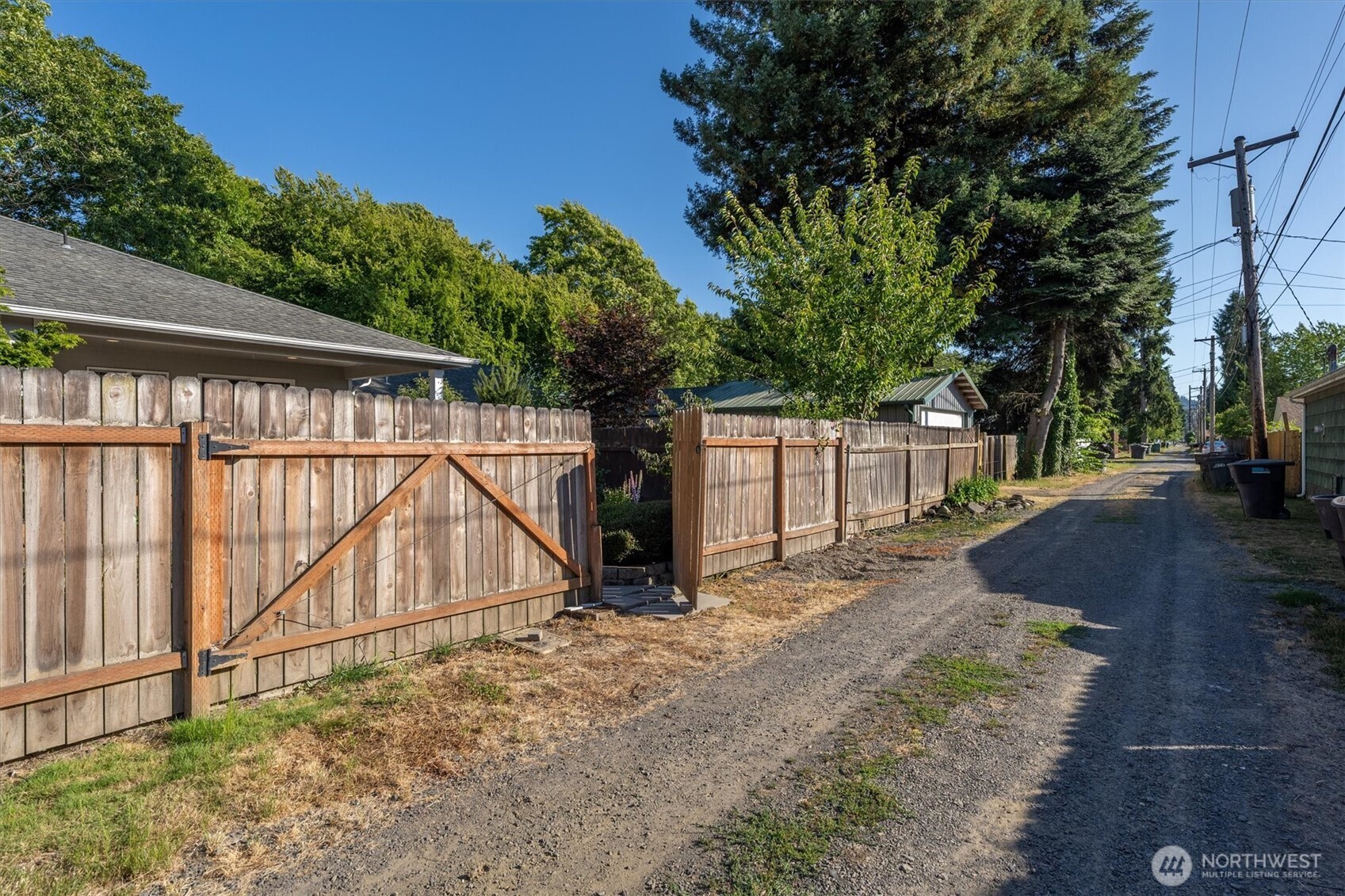 527 26th Avenue Property Photo 36