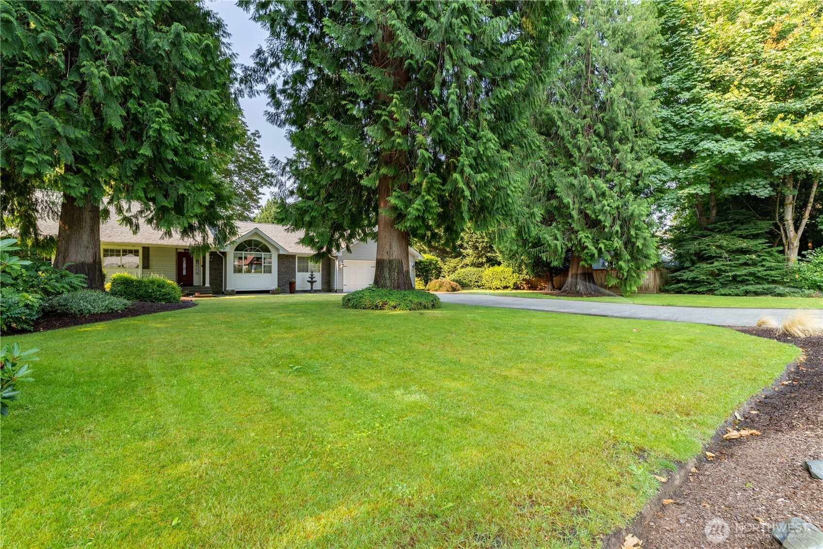 3223 Donnelly Drive Property Photo 2