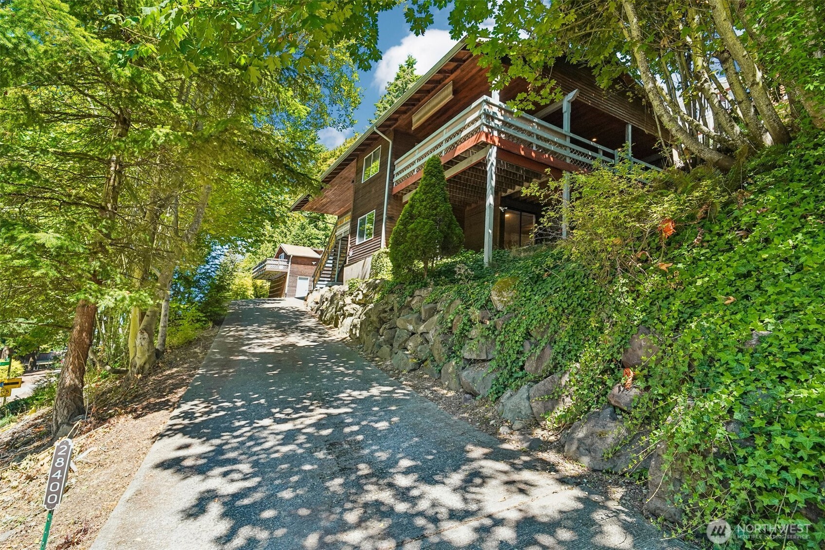 28400 16th Avenue Property Photo 1