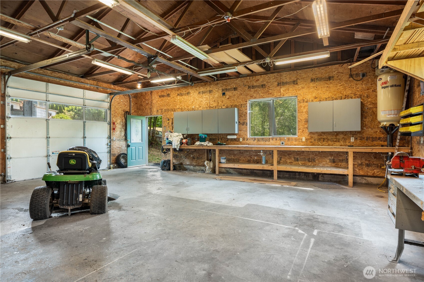 10110 Olalla Valley Road Property Photo 21