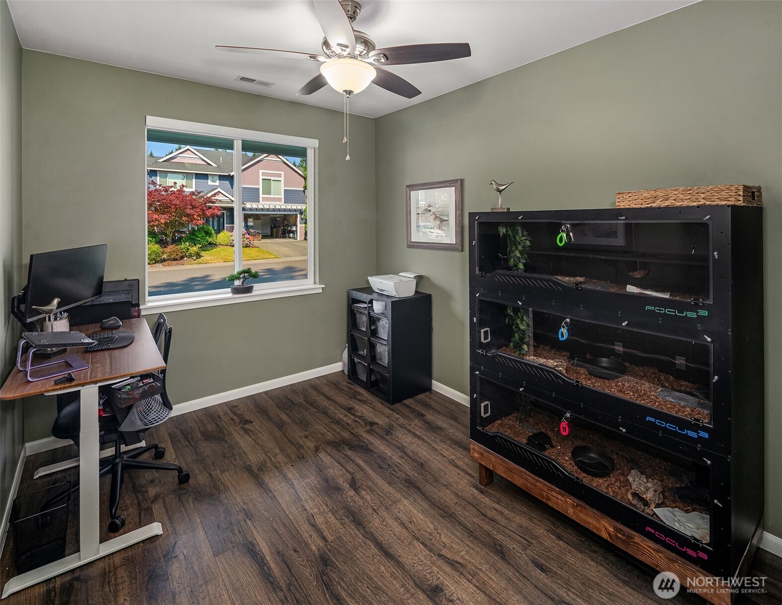 1886 Claret Loop Property Photo 6