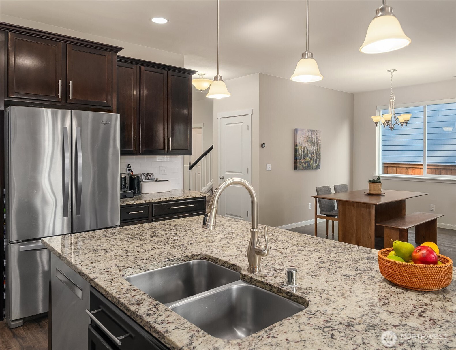 1886 Claret Loop Property Photo 12
