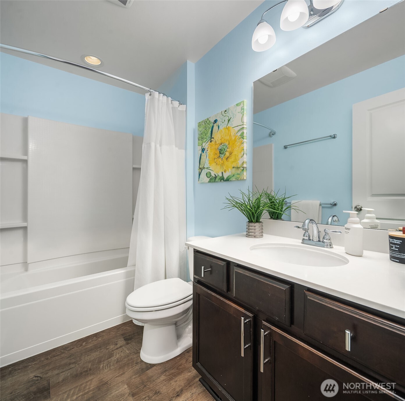 1886 Claret Loop Property Photo 24