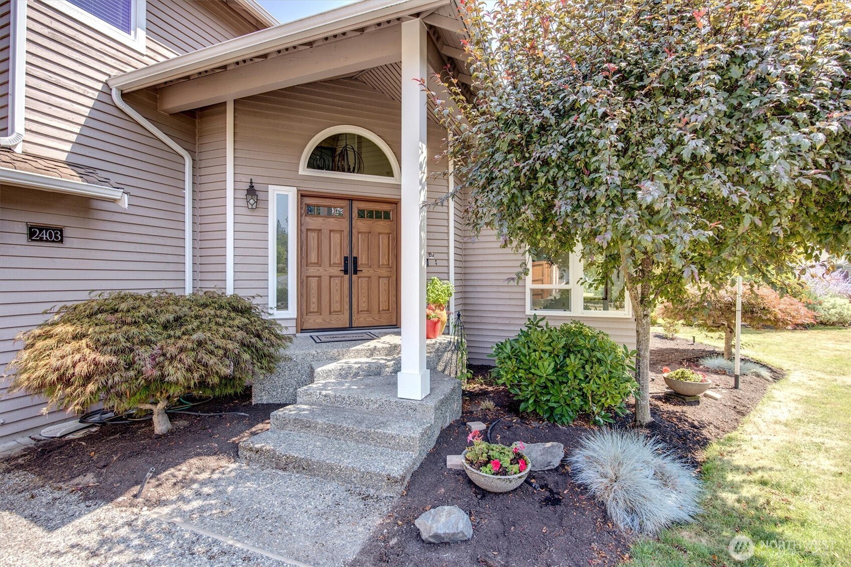 2403 238th Place Property Photo 2