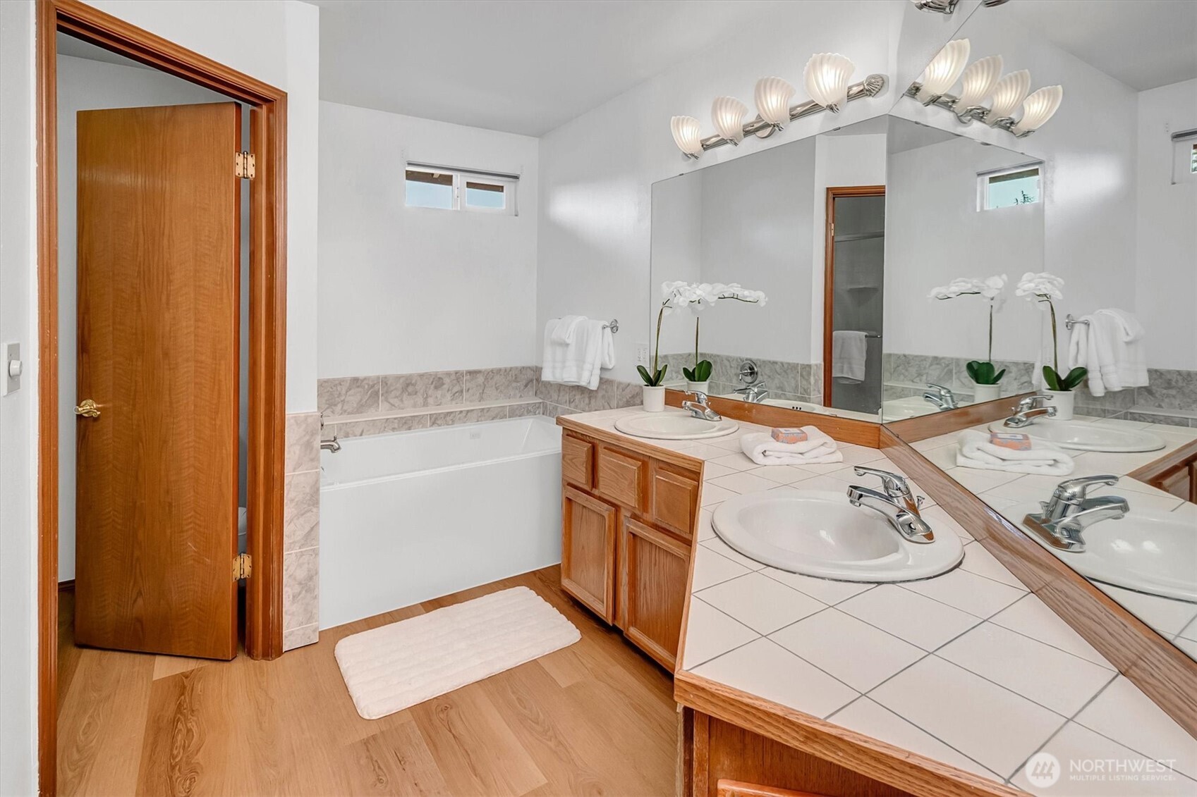 2403 238th Place Property Photo 14