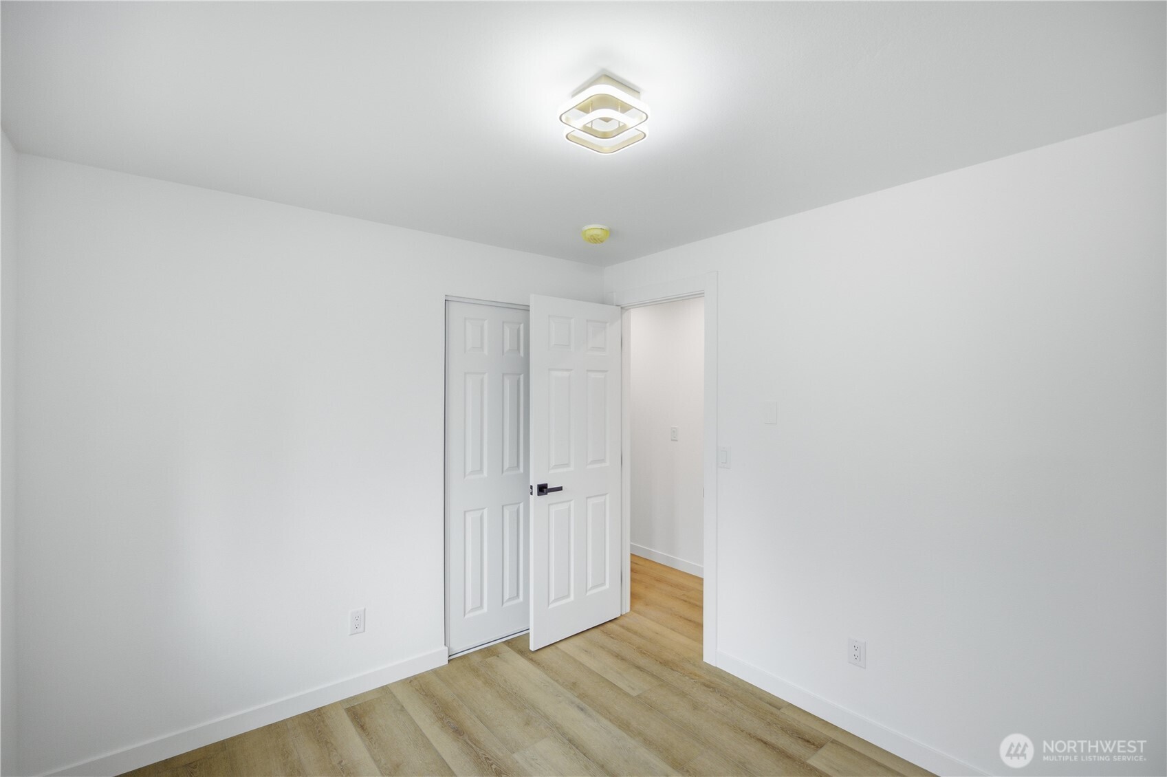 8829 Skokomish Way Property Photo 25