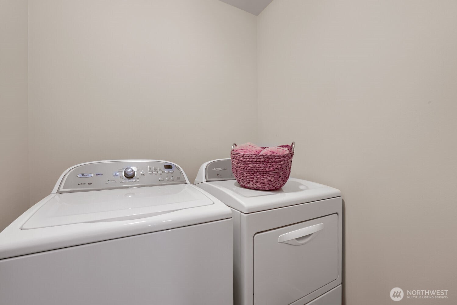 2405 192nd Place Property Photo 17