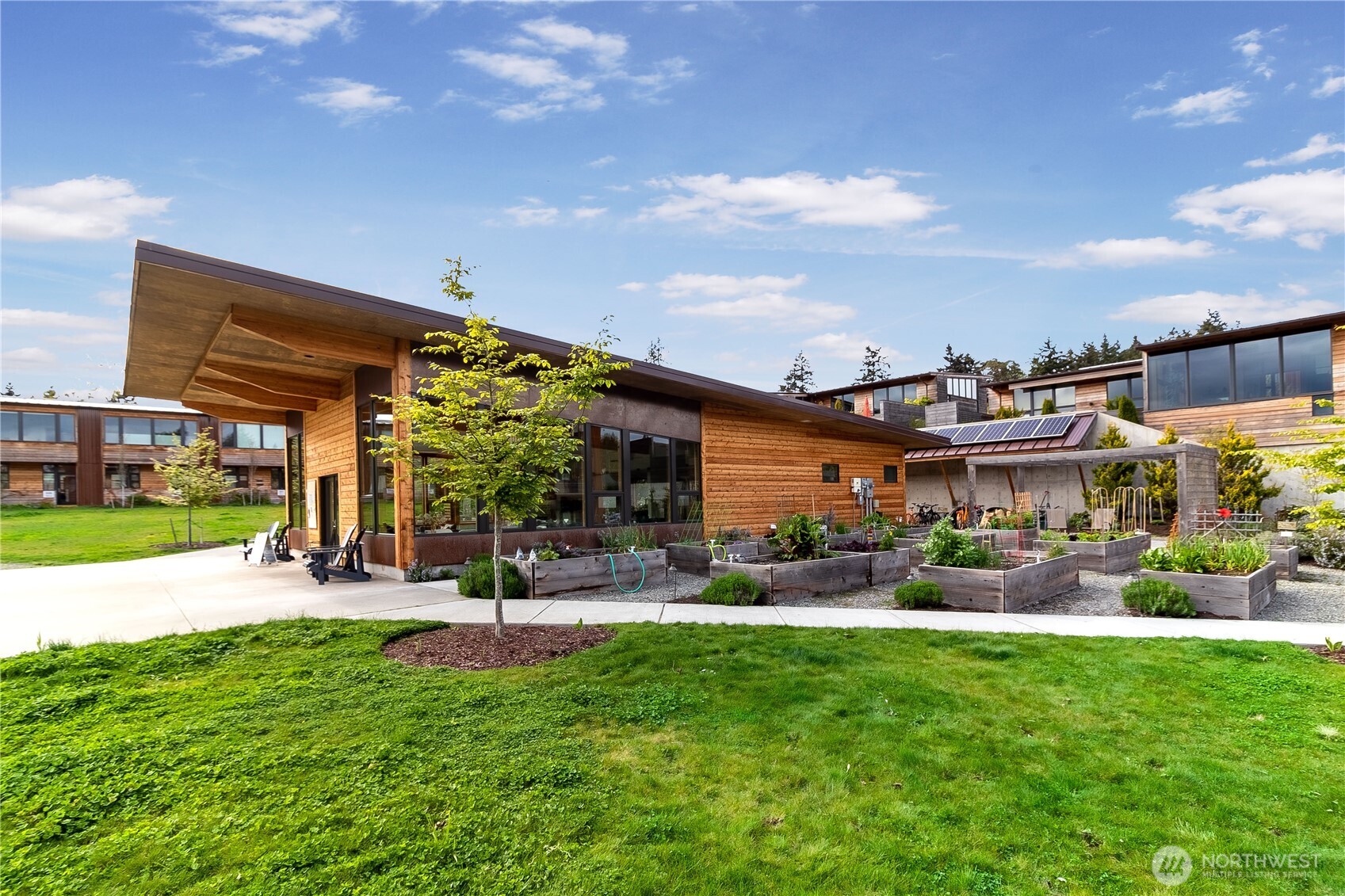 228 Canopy Path Property Photo 31