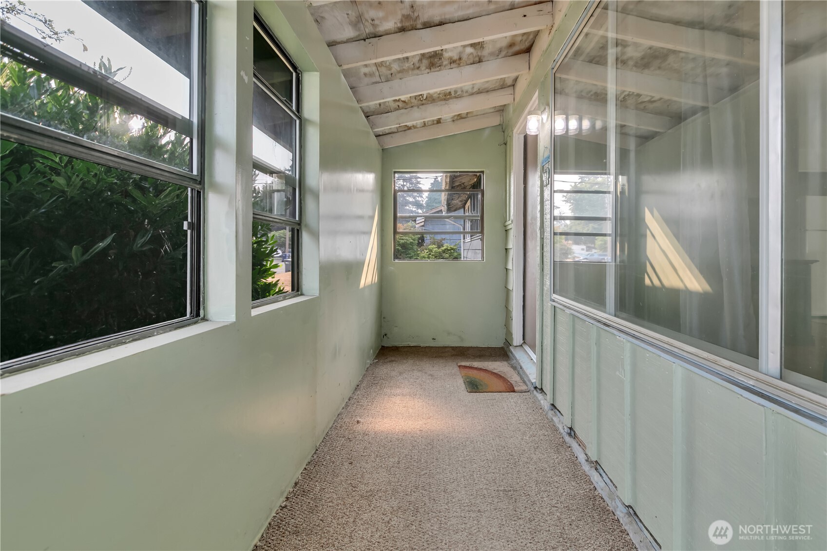 608 24th Street Property Photo 4