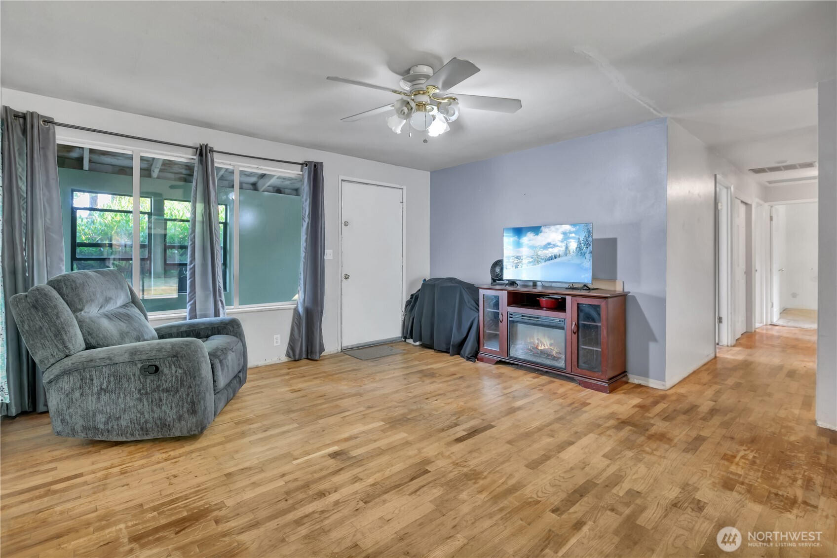 608 24th Street Property Photo 7