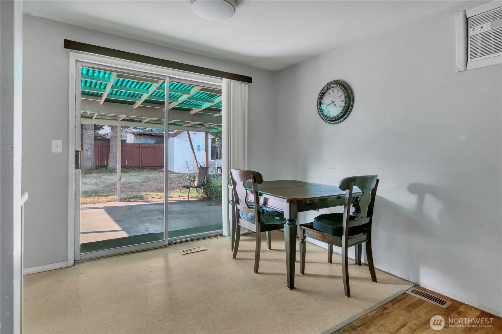 608 24th Street Property Photo 9