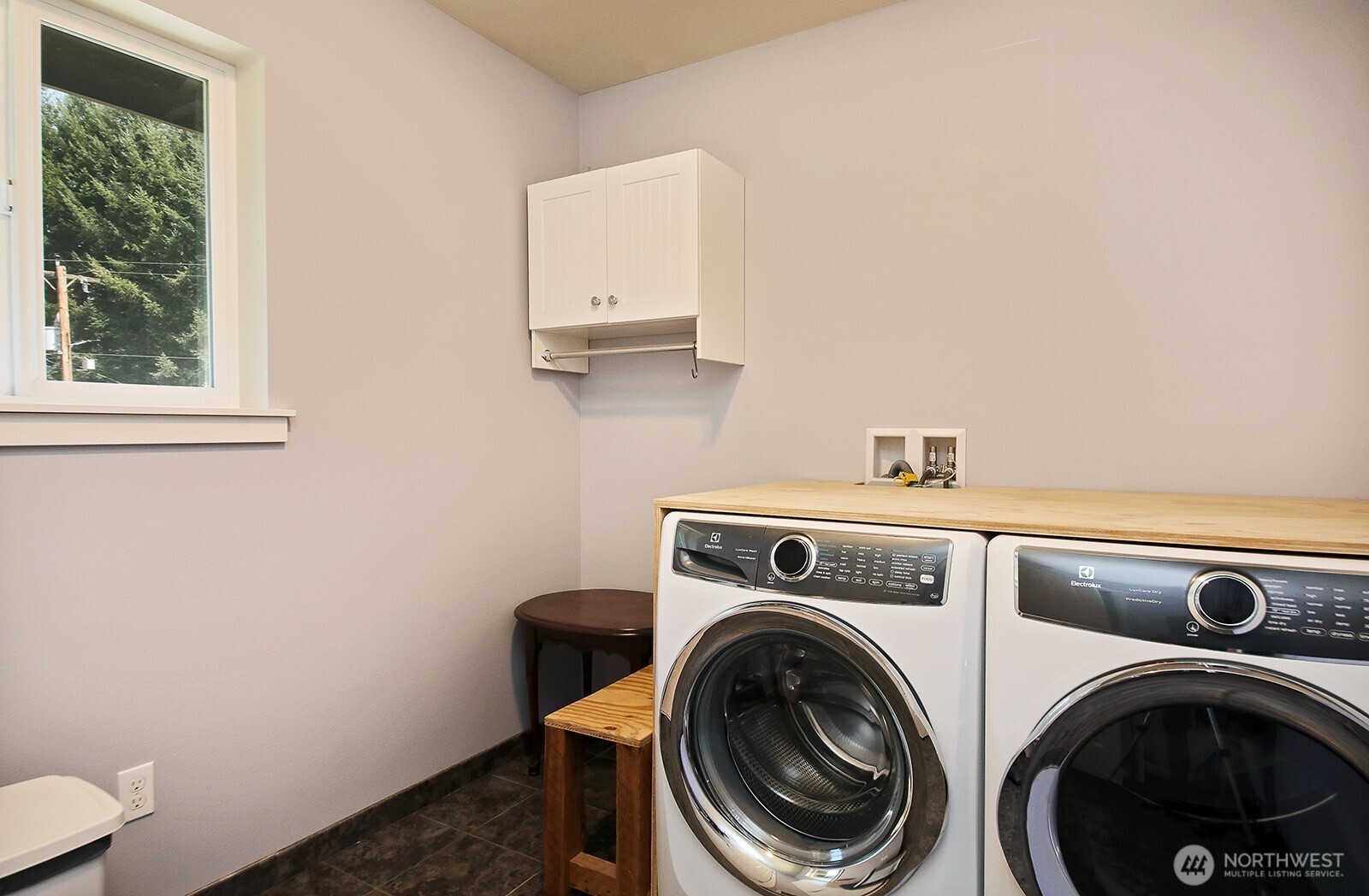 4194 Moorland Place Property Photo 27