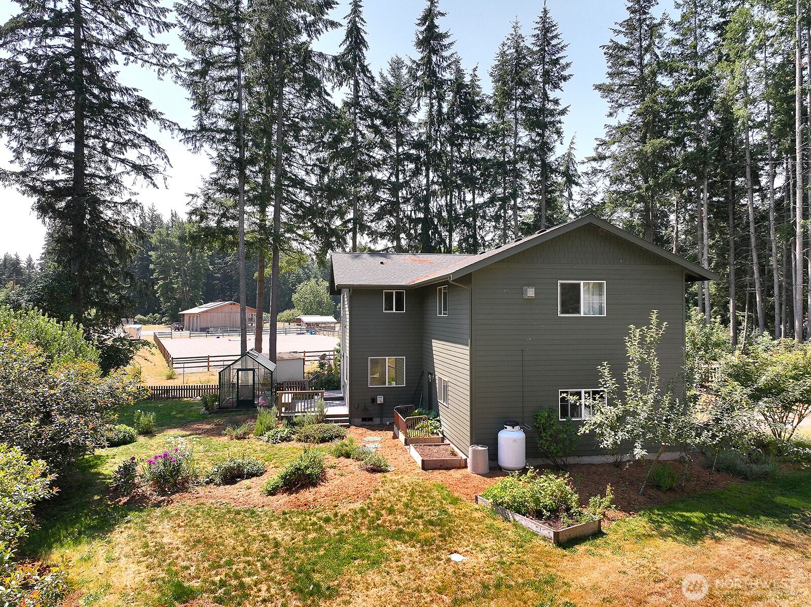 4194 Moorland Place Property Photo 35