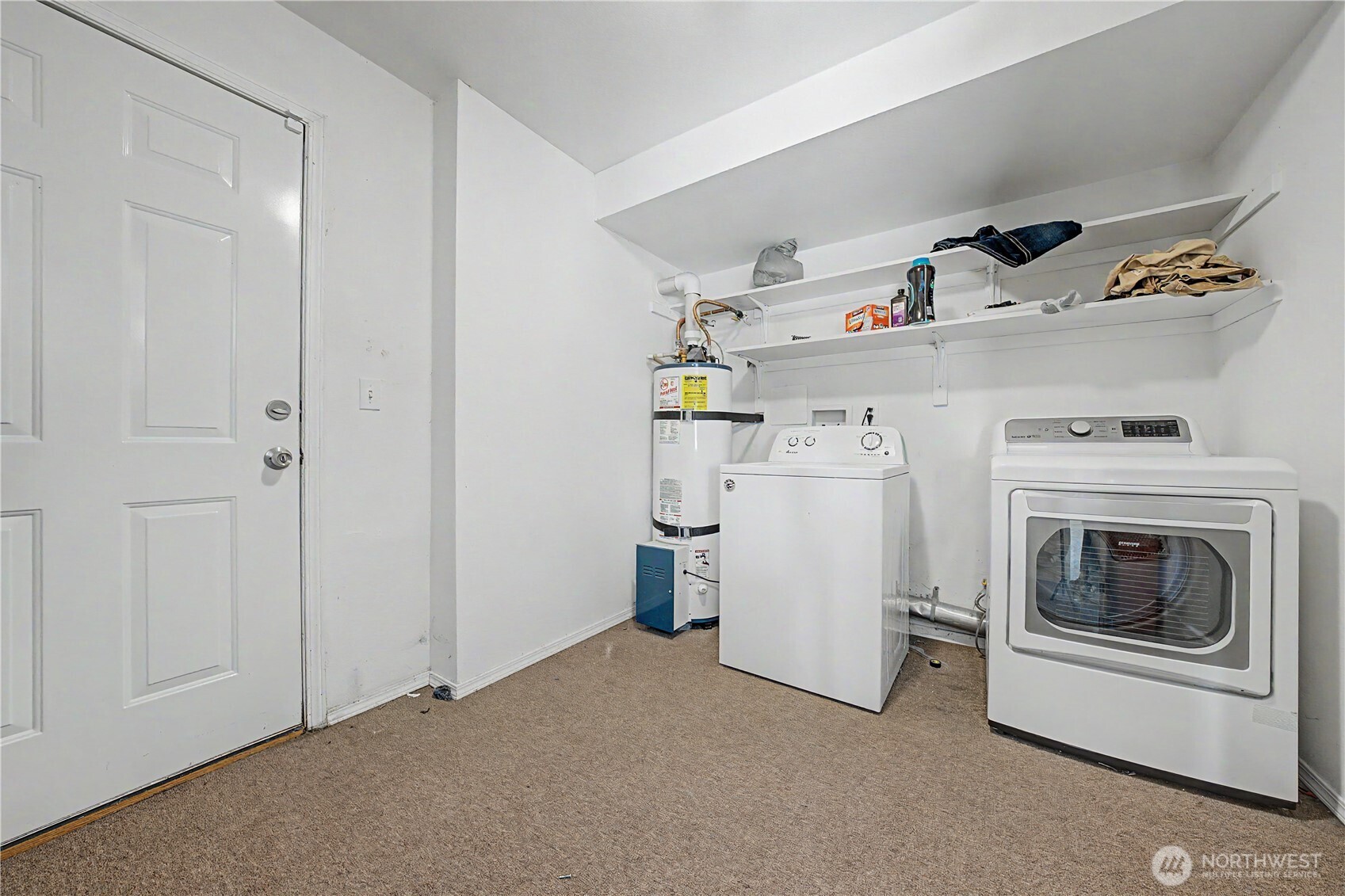 909 W Windrose Drive Property Photo 27