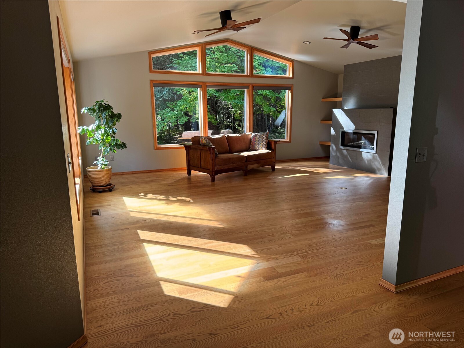 175 Alderview Drive Property Photo 6