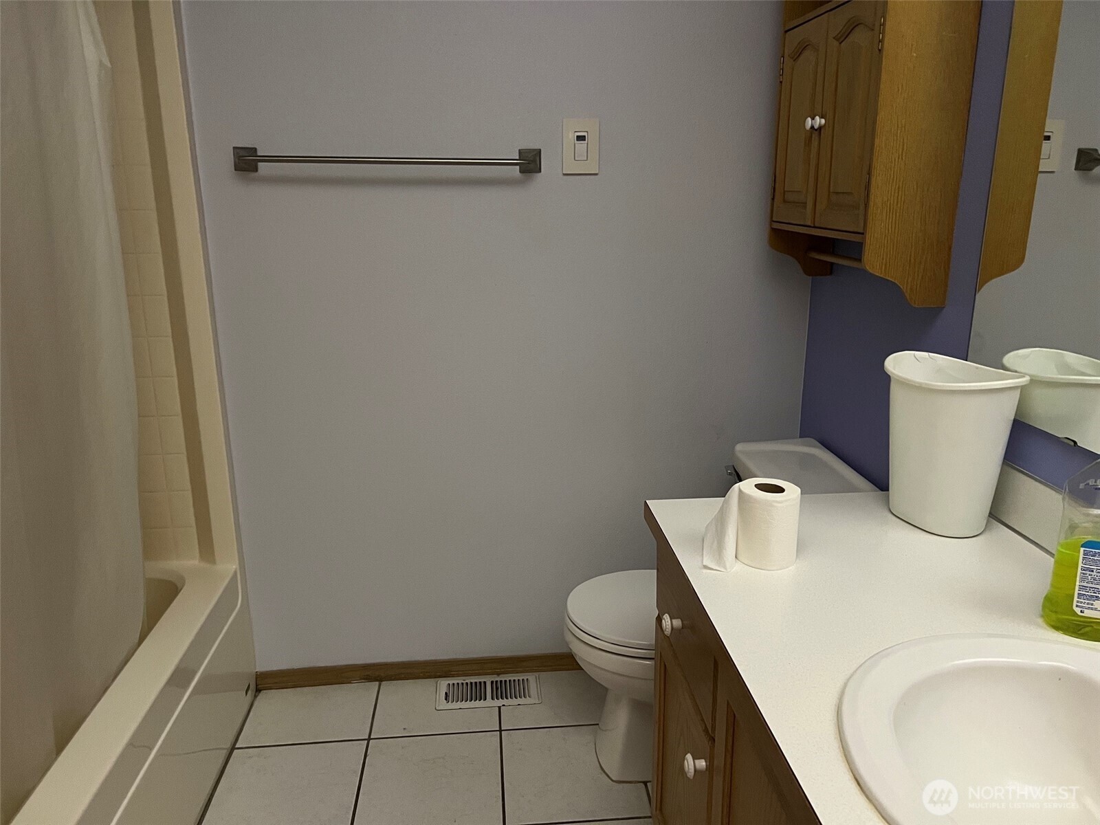 19528 71st Avenue Property Photo 6