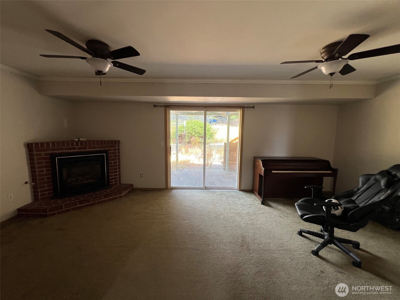 19528 71st Avenue Property Photo 11