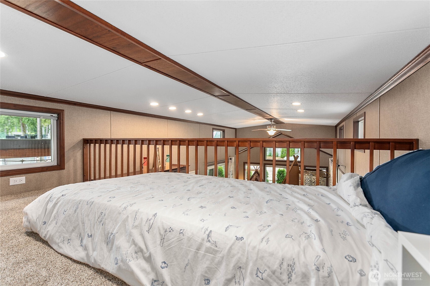 990 S Lake Whatcom Boulevard 9 Property Photo 15