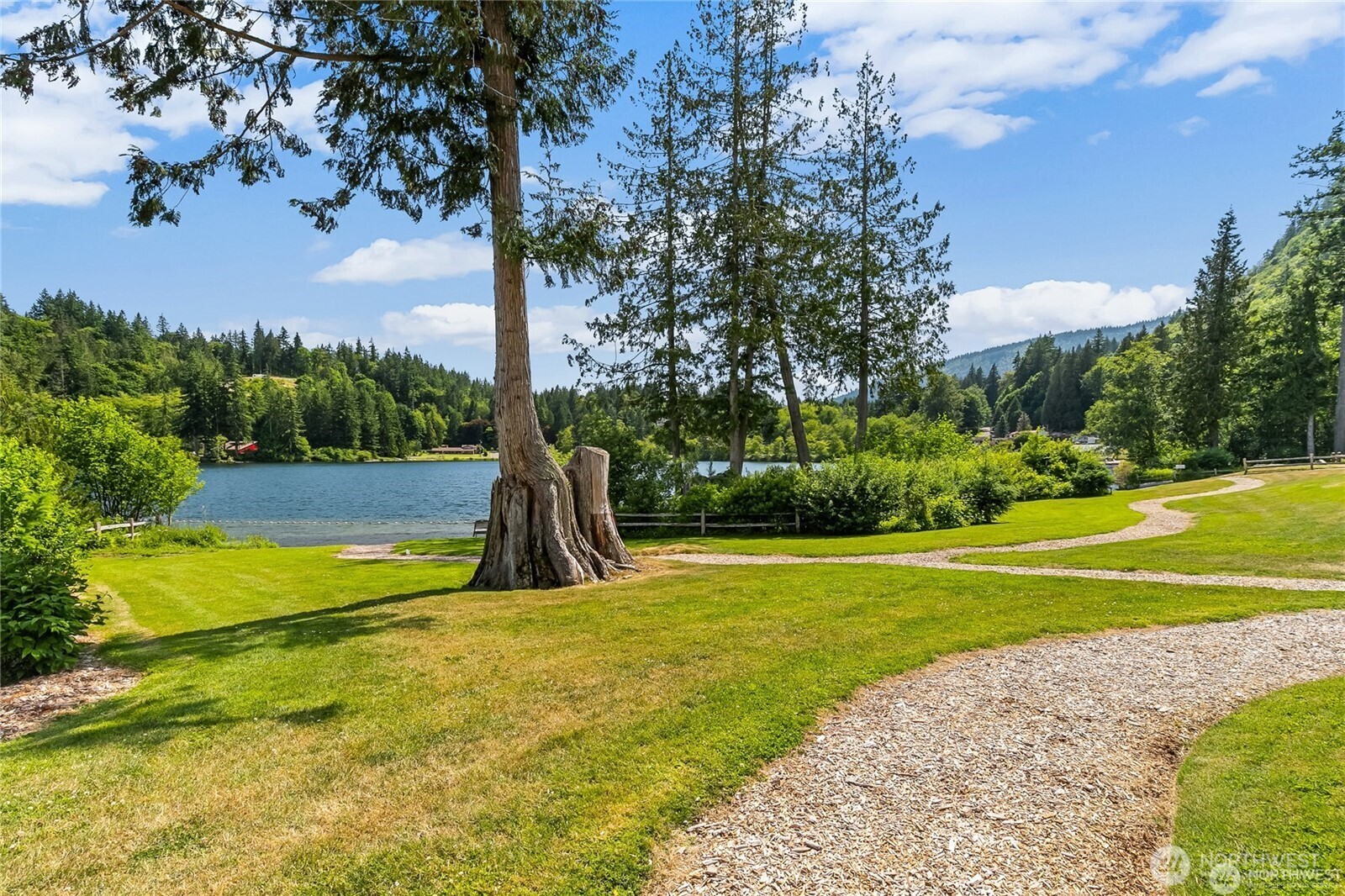 990 S Lake Whatcom Boulevard 9 Property Photo 32