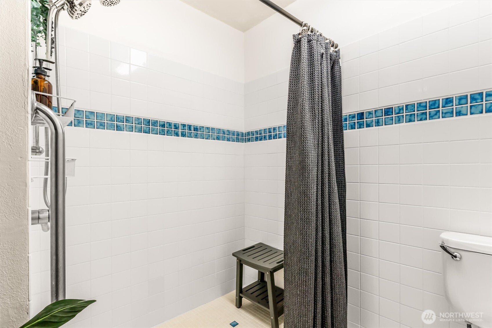 28802 Fern Bluff Road Property Photo 18