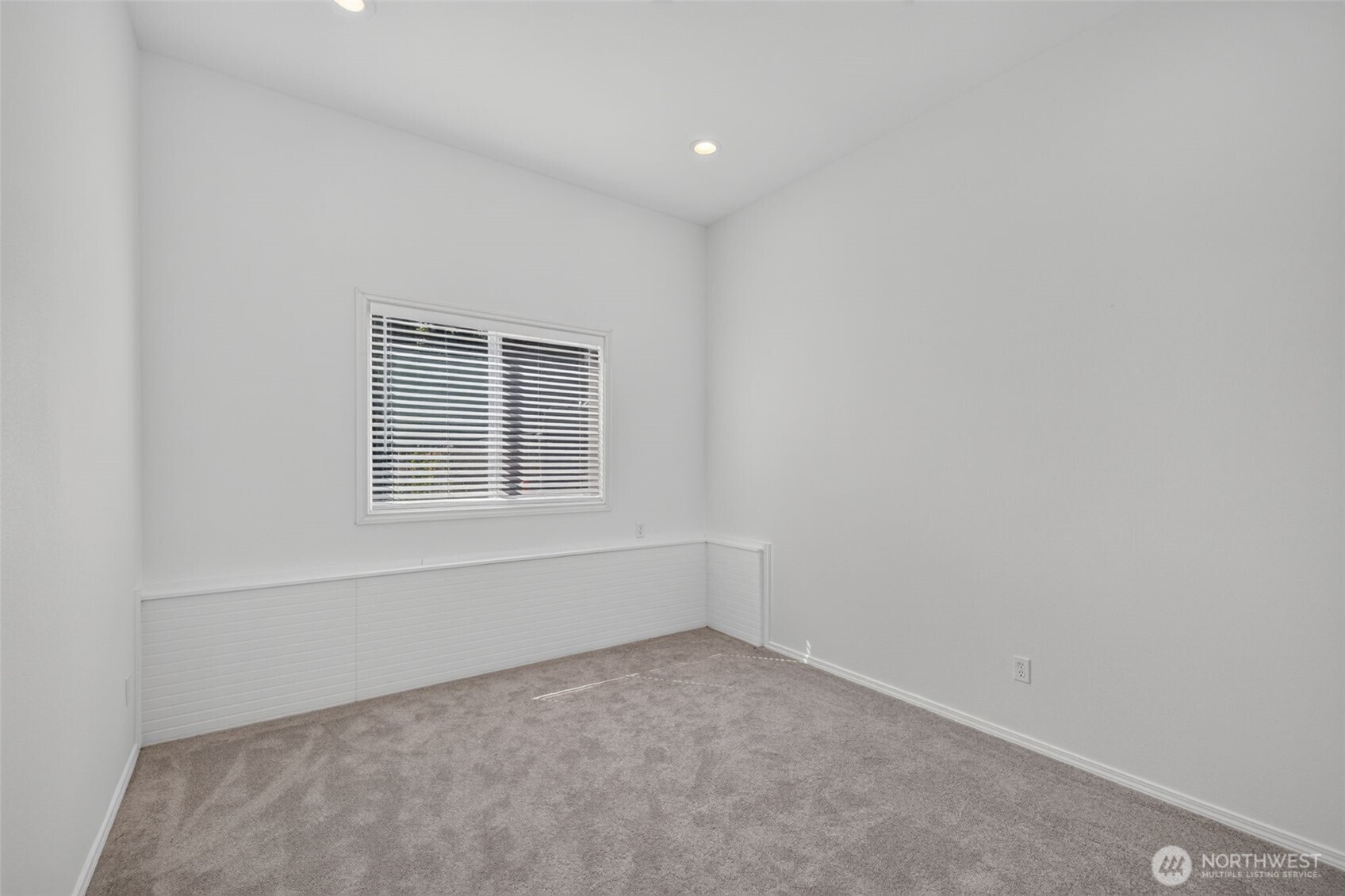 18701 Snohomish Avenue Property Photo 21