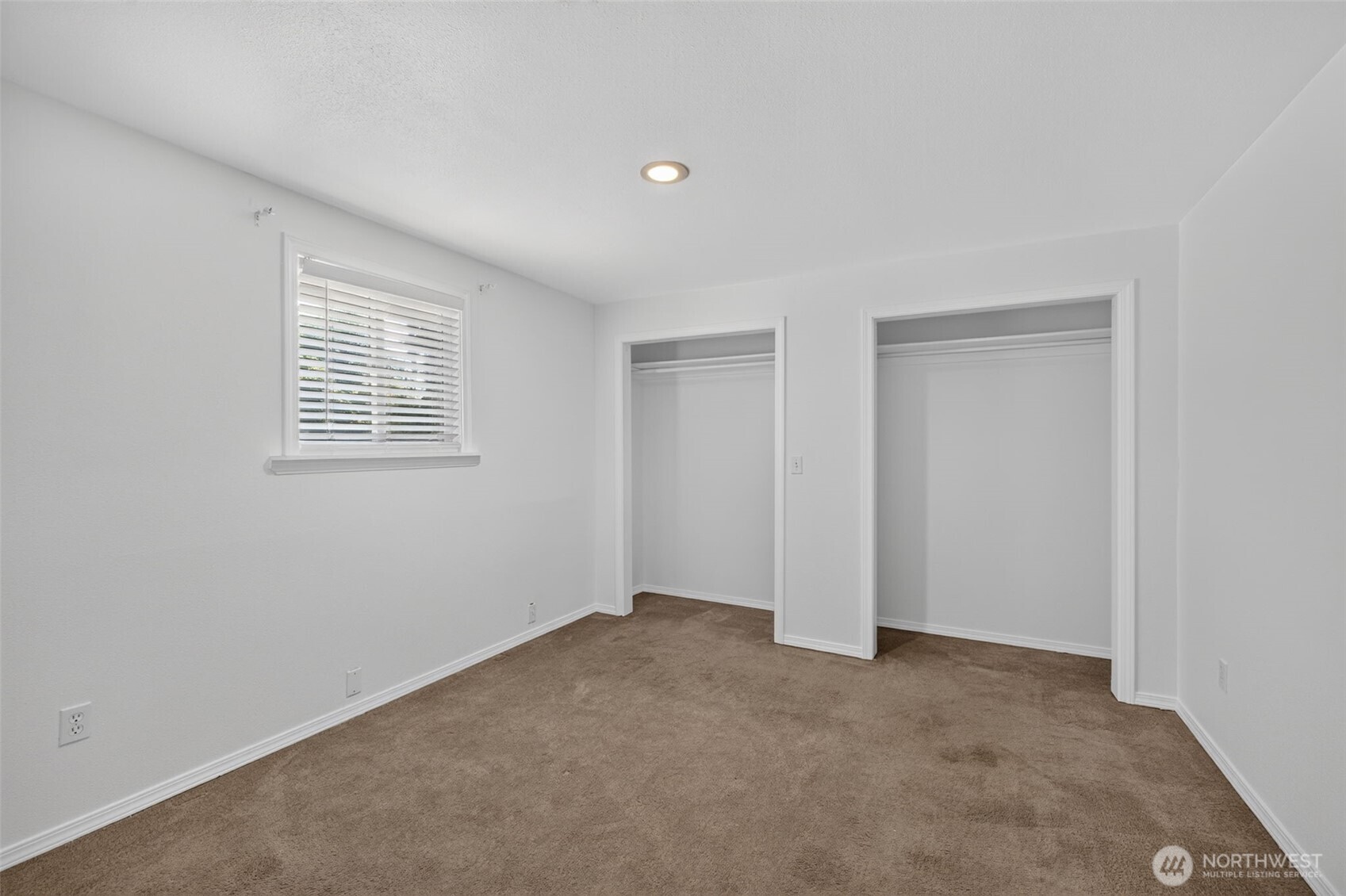 18701 Snohomish Avenue Property Photo 22