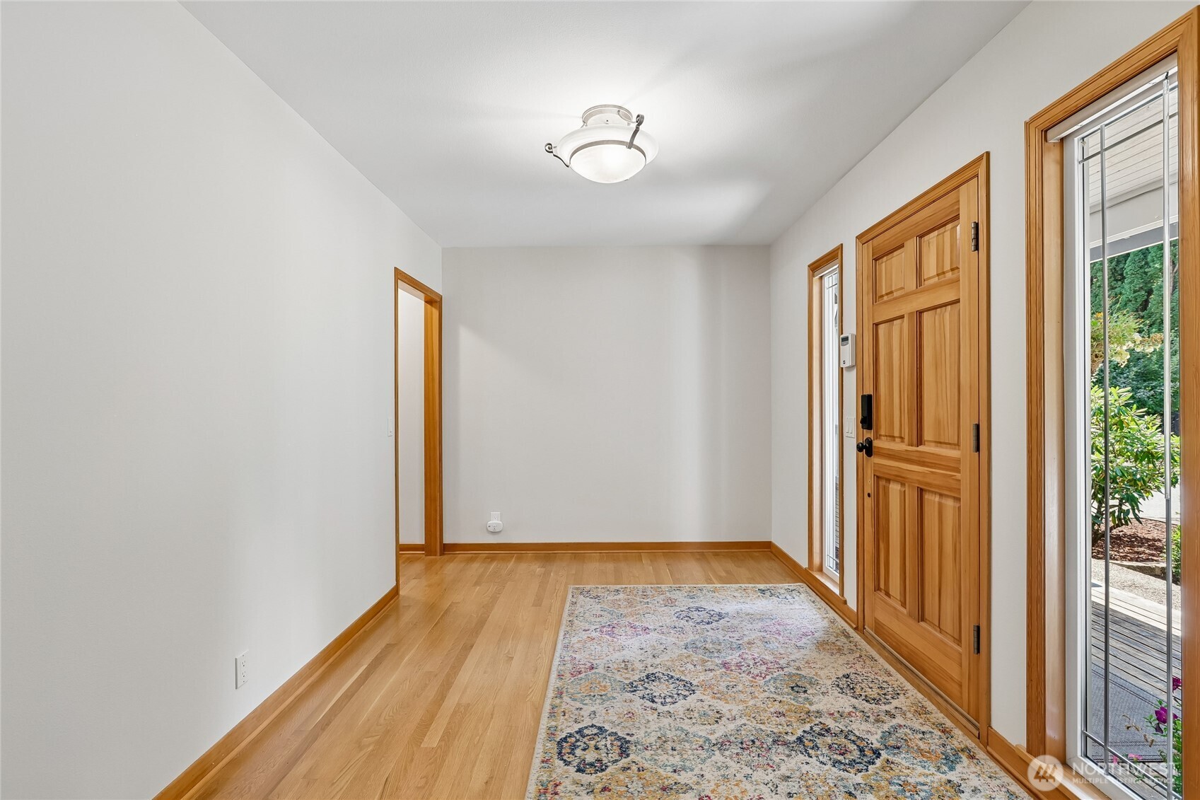 15816 84th Avenue Property Photo 4