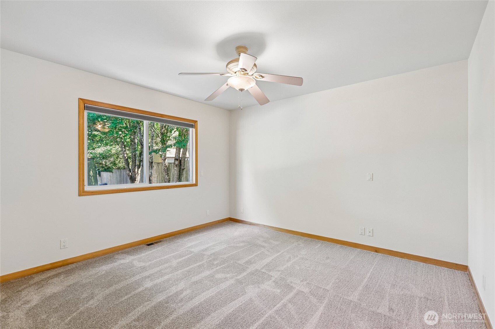 15816 84th Avenue Property Photo 14