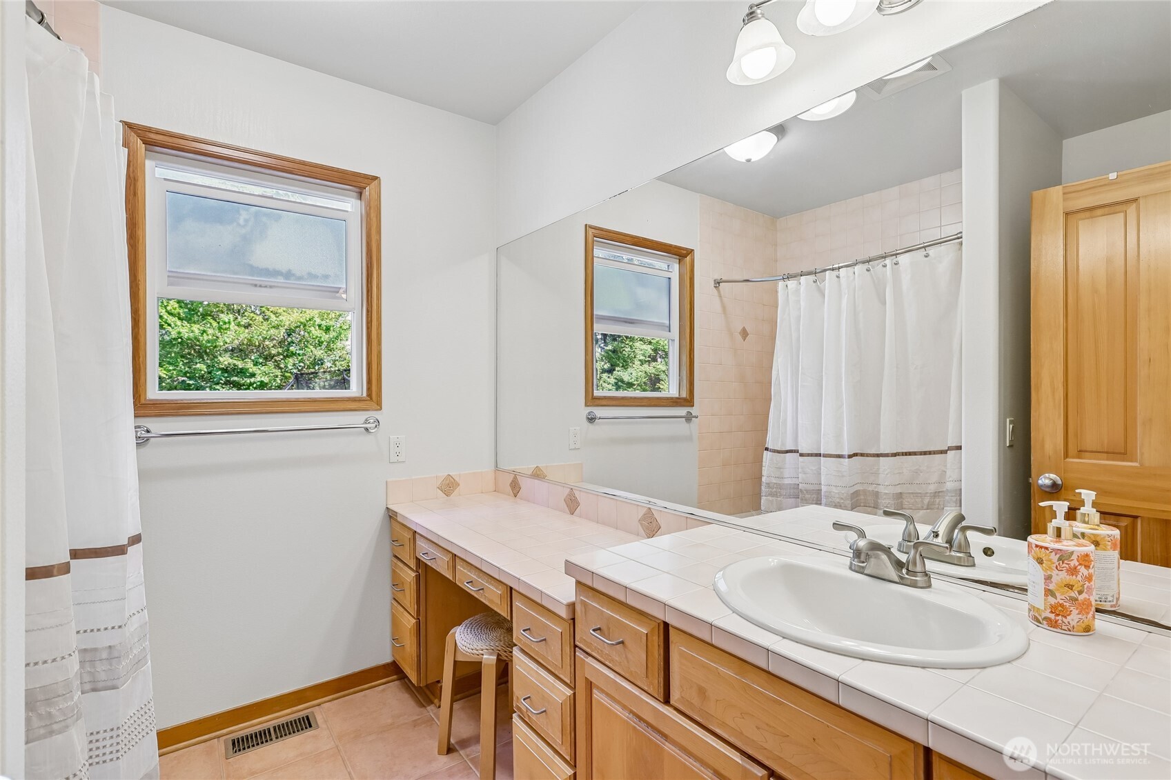 15816 84th Avenue Property Photo 15